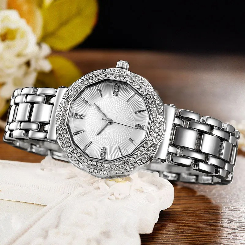 Women's Diamond Stainless Steel Quartz Watch Elegant & Stylish